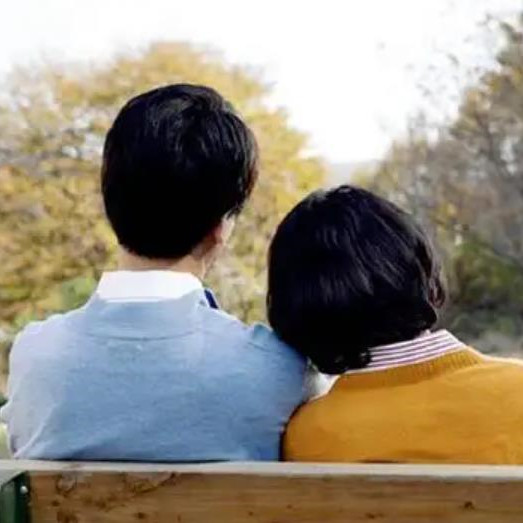 對(duì)異性的依賴說明什么，為什么會(huì)對(duì)一個(gè)異性有依賴感