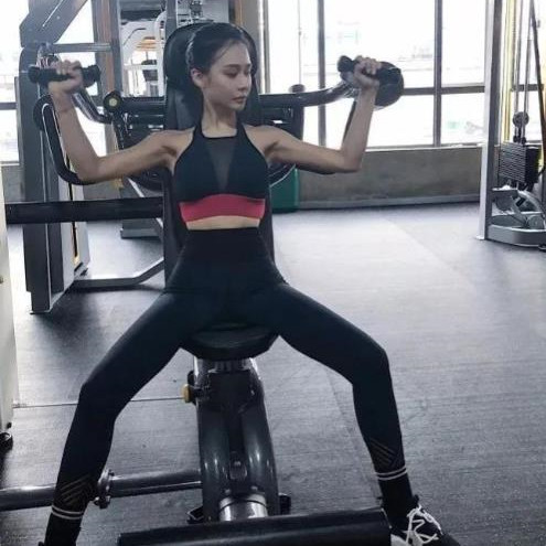 女生一周擼鐵幾天合適，女性正確擼鐵姿勢(shì)圖片