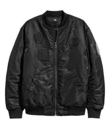 The Weeknd 透露二度與 H&M 聯(lián)名，肯迷：今年秋冬只穿這一件！