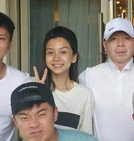 吳昕、baby素顏對比照曝光，卸妝前后差別巨大秒變路人！