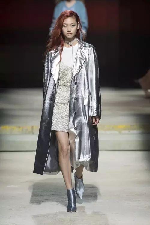 時裝周報道｜Topshop：模特高于時裝