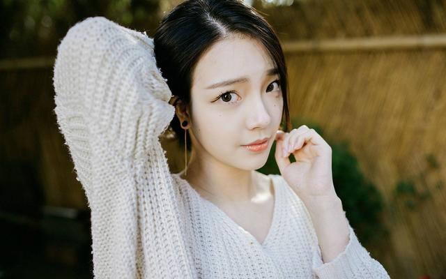 男人們喜歡什么樣的女人？這4類女人，他們是從骨子眼里喜歡的