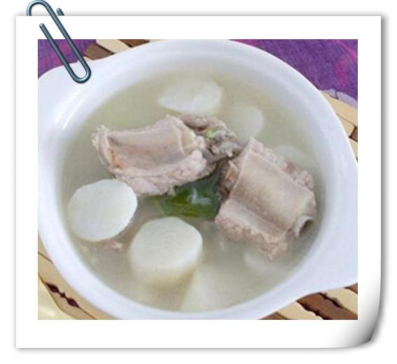 排骨湯內(nèi)加上這東西，媳婦美顏抗衰老，孩子補鈣長的高！
