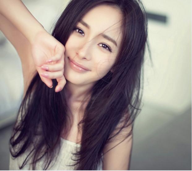 明明化妝步驟都一樣，憑什么她就能美到發(fā)光？