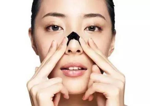 凡士林去黑頭，木瓜霜DIY彩妝？這些平價萬能的東西還能怎么用？