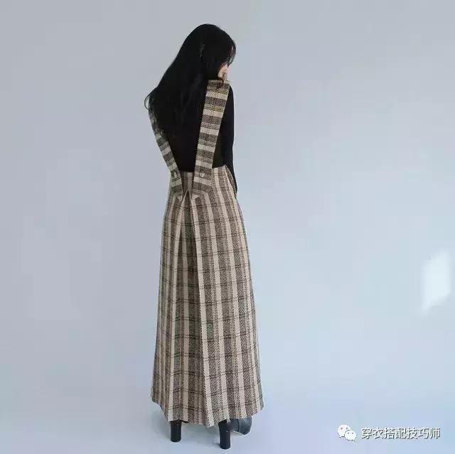 服裝搭配：如何利用衣服上的小設(shè)計(jì)，提升整體造型時(shí)髦感
