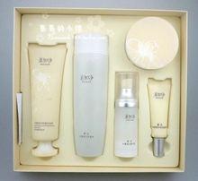有哪些平價護膚品適合學(xué)生黨使用？