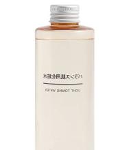 有哪些平價護膚品適合學(xué)生黨使用？