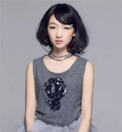 有一種短發(fā)風(fēng)格，叫做周冬雨短發(fā)