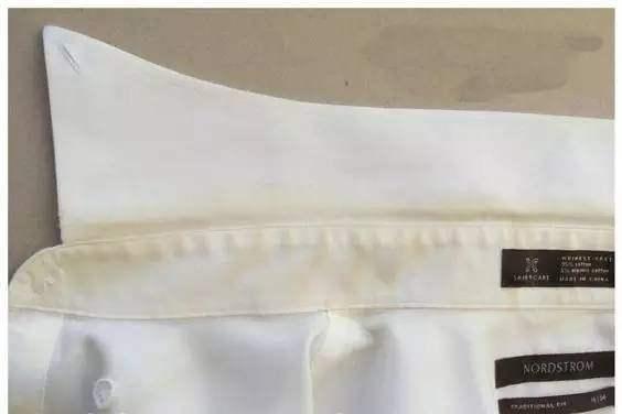 白衣服被染色發(fā)黃怎么辦？一招讓你的衣服立刻潔凈如新 必備！