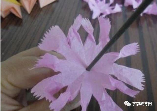 母親節(jié)：康乃馨手工大全，點(diǎn)燃媽媽的愛！