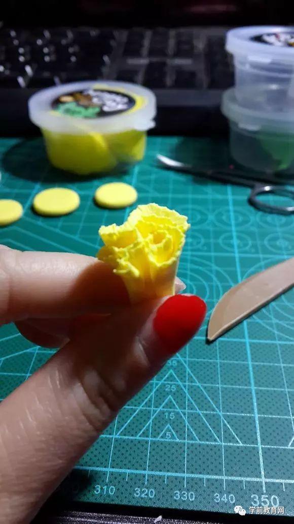 母親節(jié)：康乃馨手工大全，點(diǎn)燃媽媽的愛！