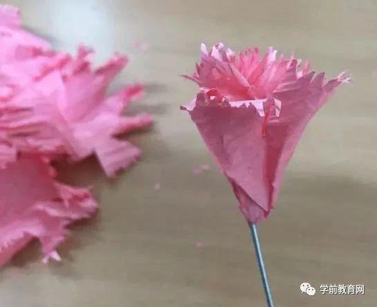 母親節(jié)：康乃馨手工大全，點(diǎn)燃媽媽的愛！