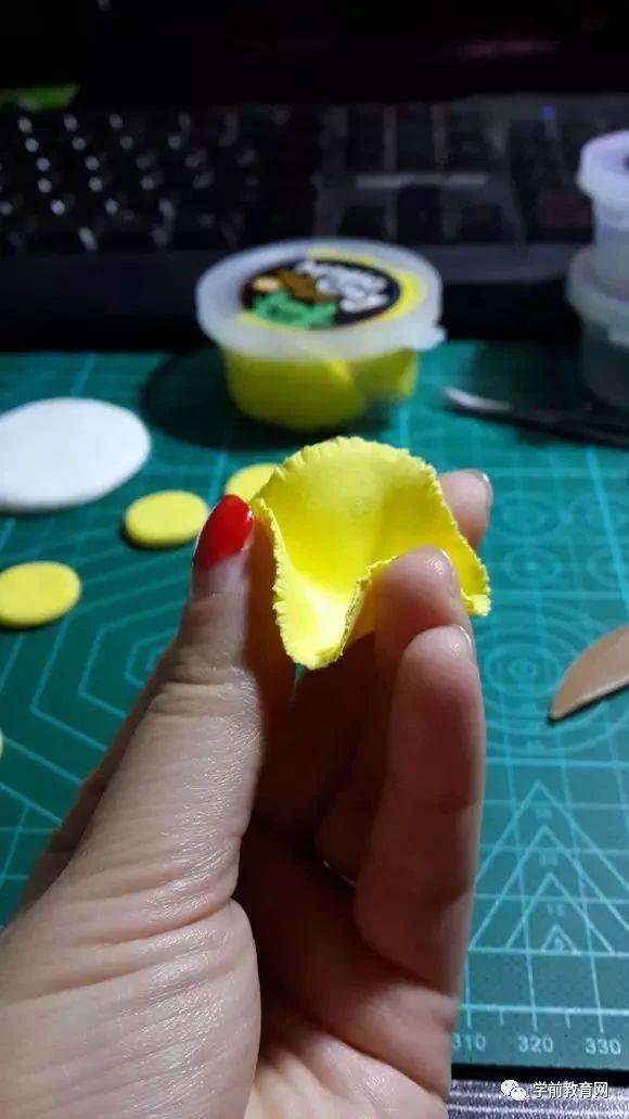 母親節(jié)：康乃馨手工大全，點(diǎn)燃媽媽的愛！