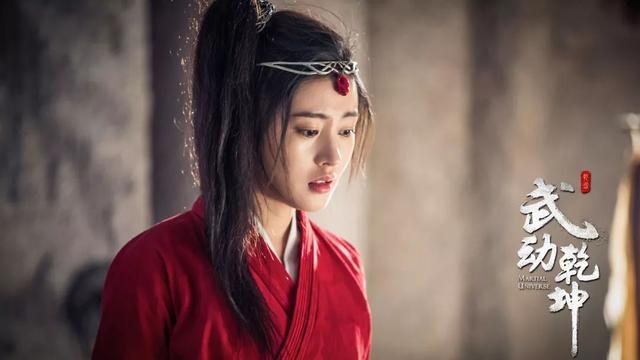 深蹲卸妝外加魔鬼的步伐 有哪個(gè)女明星健身能拼過她？