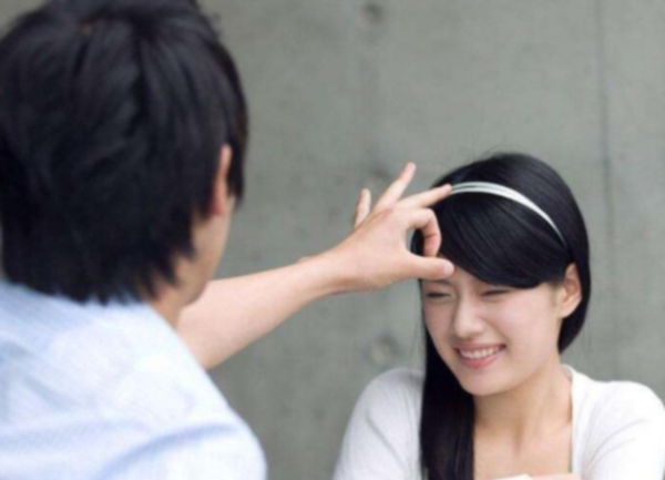 怎么勾起男朋友占有欲，男人喜歡女人甜言蜜語(yǔ)嗎