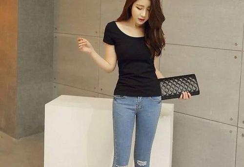 為什么女人對緊身牛仔褲很癡迷?
