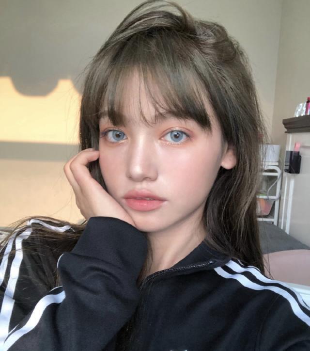 臉小五官小適合的妝容，臉小五官小適合淡妝嗎