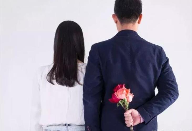 女生說花開了暗示什么，當異性說花開了是什么意思