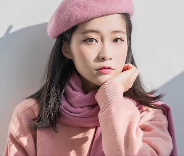 臉小戴什么帽子比較好看，臉小頭小適合什么帽子