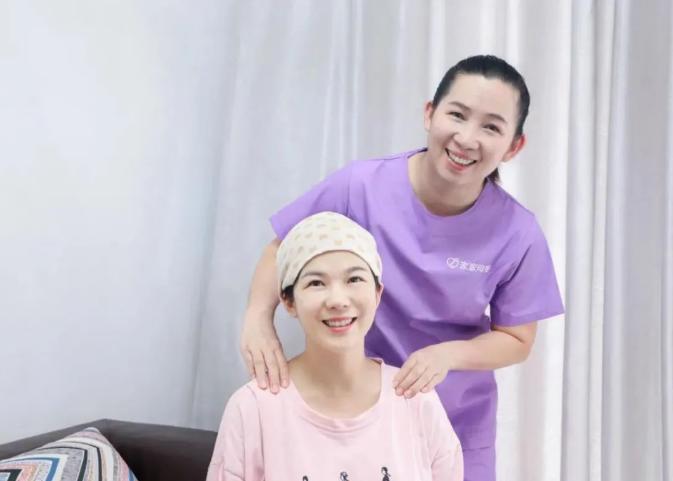 做月嫂的最佳年齡，月子婆婆照顧還是月嫂照顧好