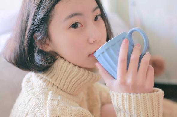 屬蛇的人為什么沒(méi)朋友，為什么屬蛇的人難相處呢