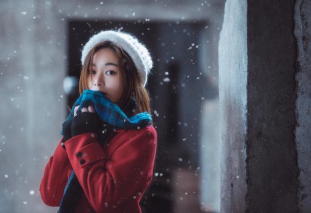 越是高冷的人越有人喜歡嗎，高冷的男生喜歡什么類型女生