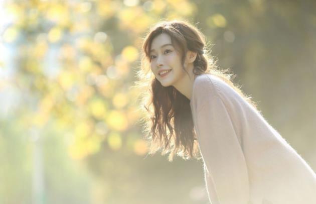 女生對(duì)男生暗示性表白的表現(xiàn)，女生向男生表白意味著什么