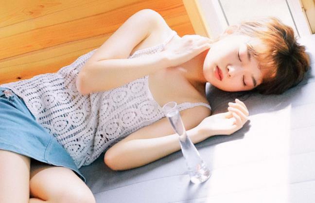 女生問你是不是想追她怎么回復