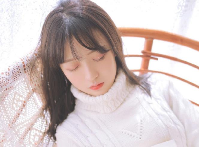 女生問你是不是想追她怎么回復