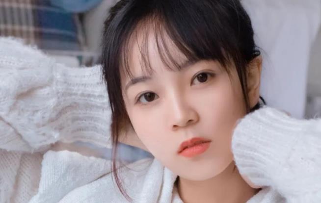 女人越愛越深的表現，女人暗示你繼續(xù)追她的表現