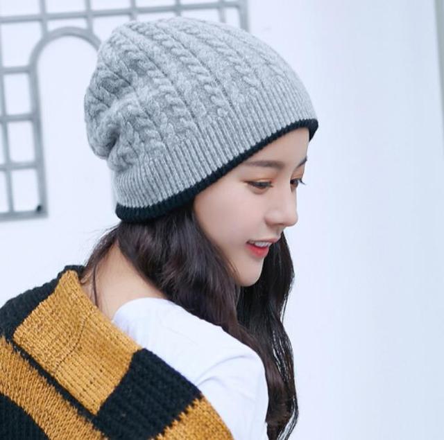 毛線帽怎么戴不顯老，短發(fā)女生適合戴毛線帽嗎
