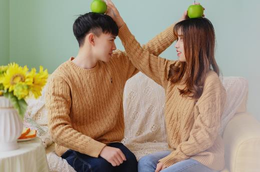 男女交往需要了解什么，男女之間聊些什么能成為戀人