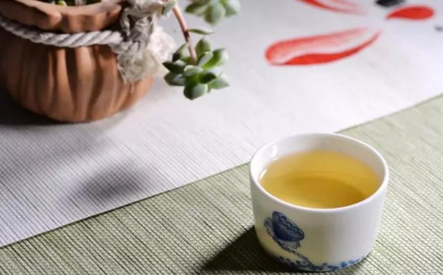 夏天養(yǎng)心吃什么最好，夏天養(yǎng)心有哪些重要性