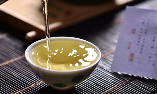 夏天養(yǎng)心吃什么最好，夏天養(yǎng)心有哪些重要性