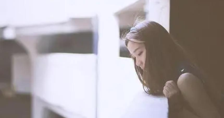 女人說話聲音大的命運，男人說話聲音像女人命運好嗎