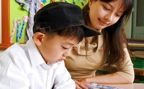 孩子打開心結(jié)最好方法，用什么方法使孩子打開心結(jié)