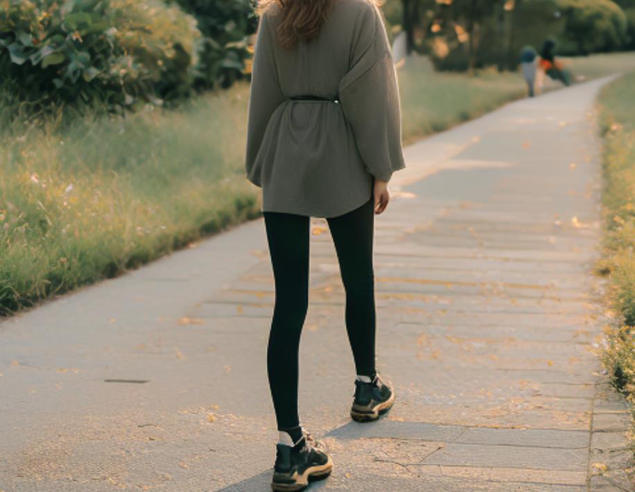 從走姿看女人性格，走路快的女子什么性格