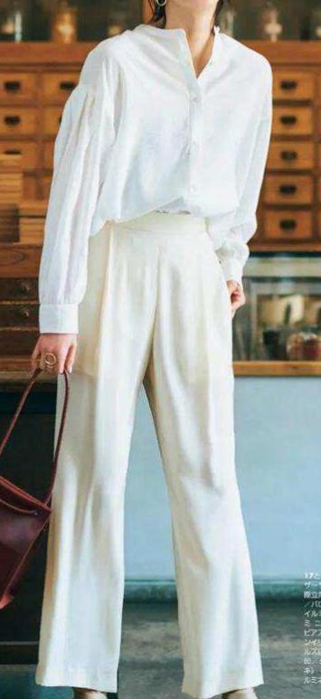 50歲女人夏天穿什么衣服好看
